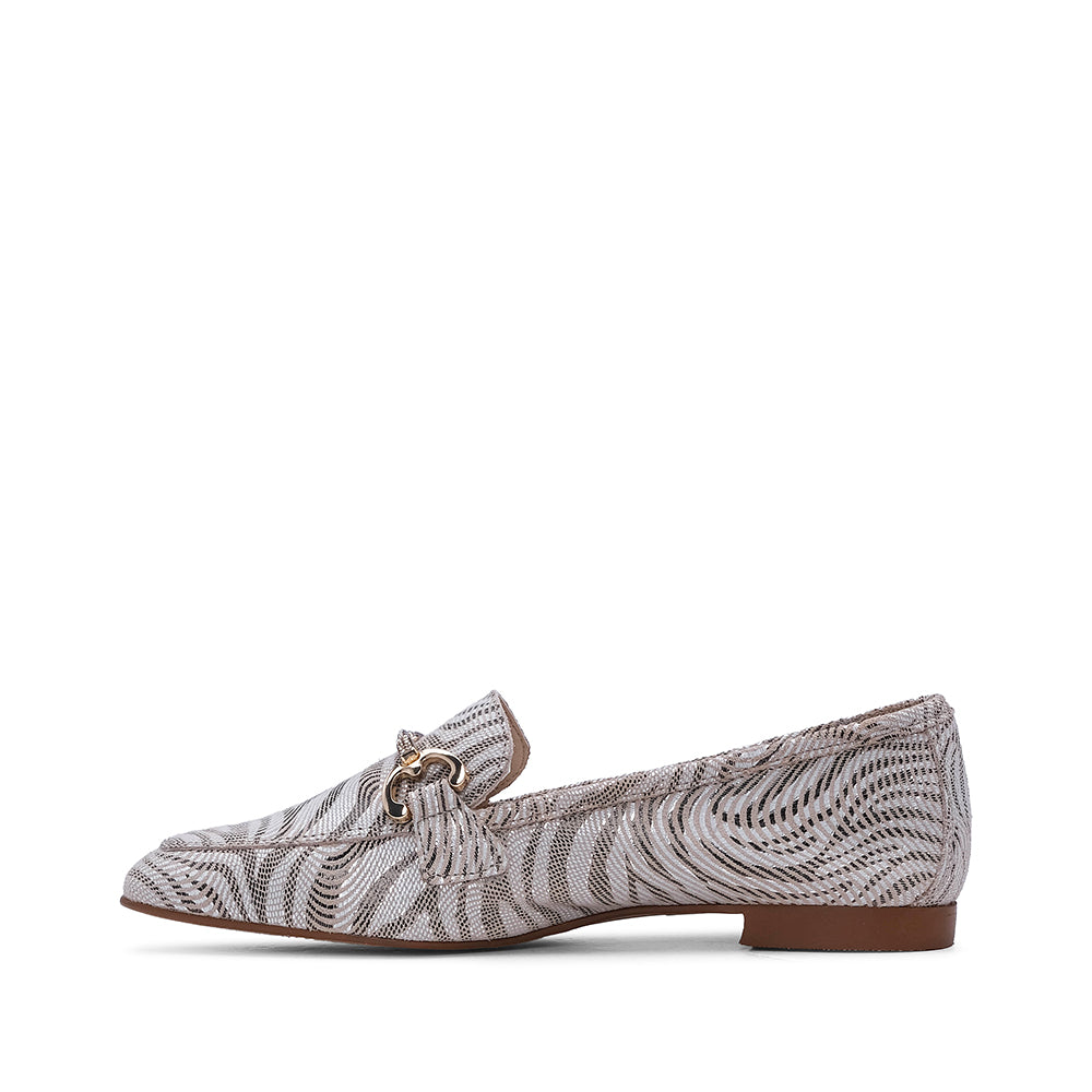 SUVA LOAFERS