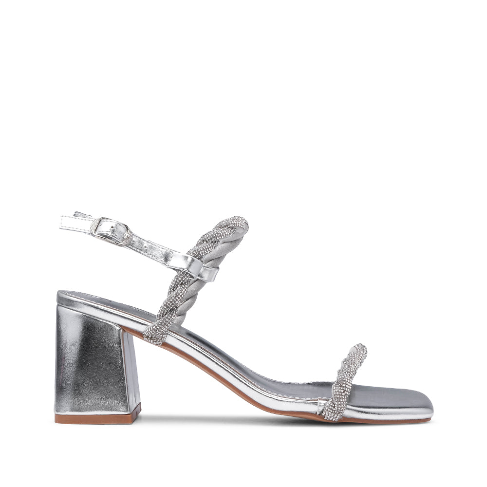LA VERA PUMPS