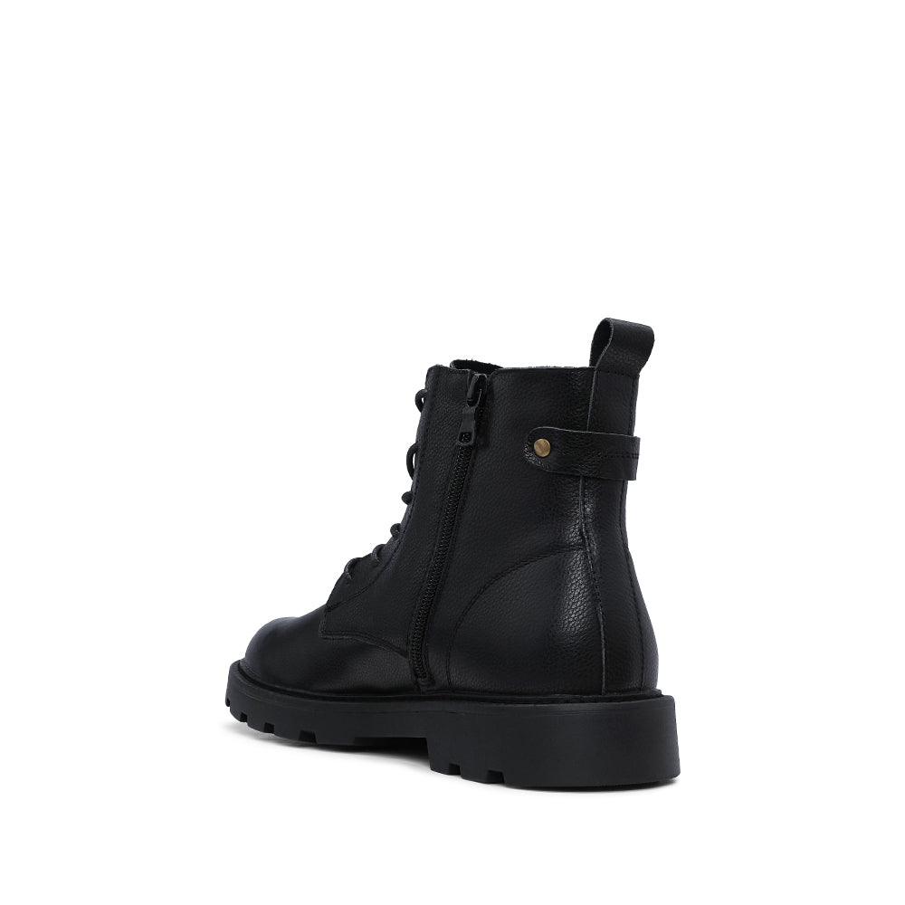 BOTAS HOMEM CARMELA