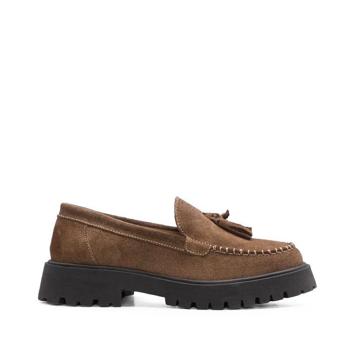 Sapato Mocassim em Camurça Taupe - imagem 1