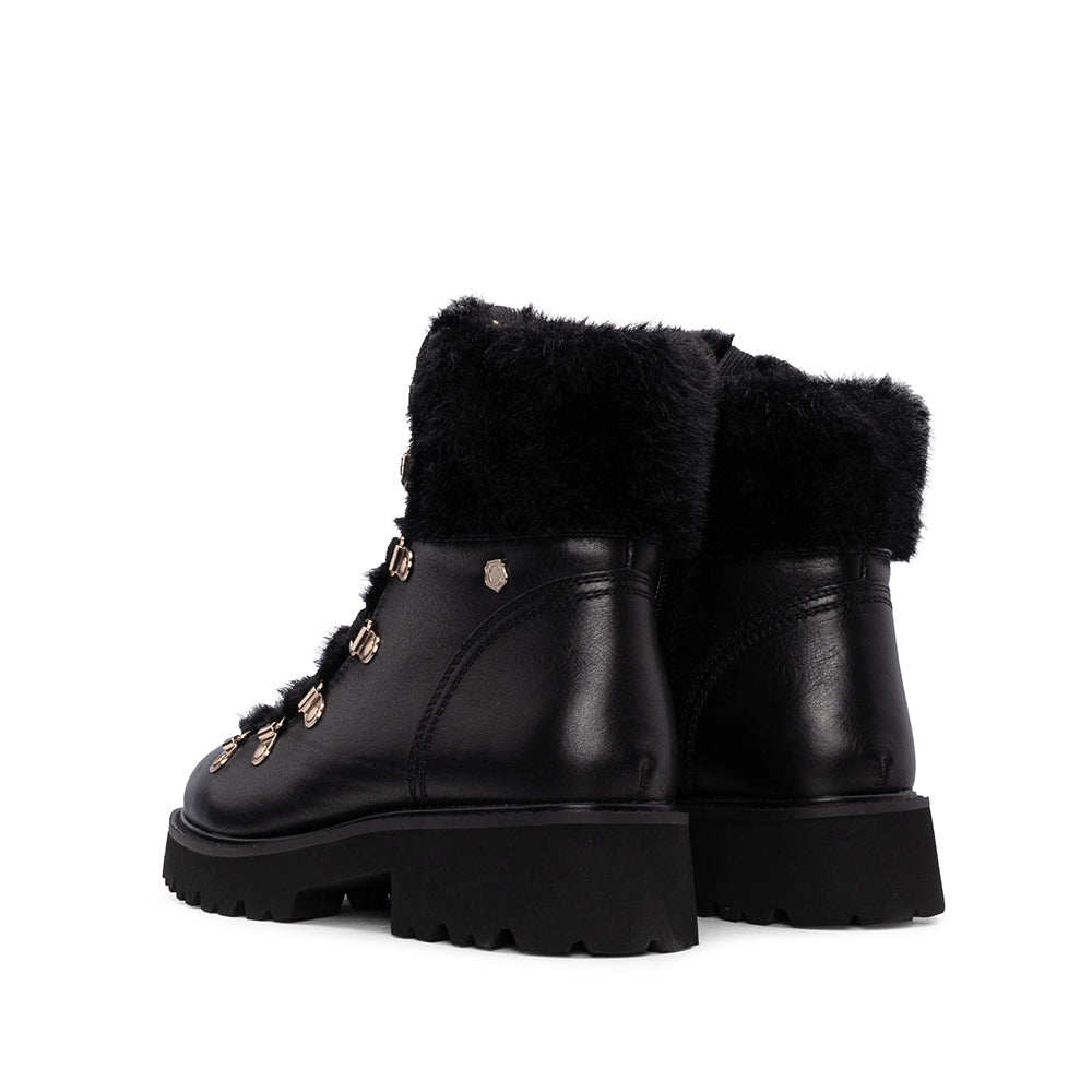 BOTAS FEMININAS CANO CURTO