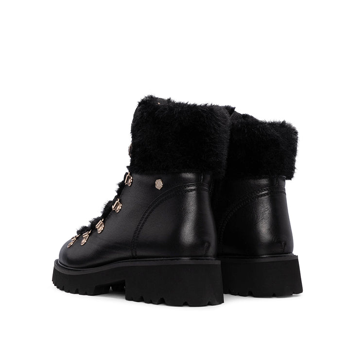 BOTAS FEMININAS CANO CURTO