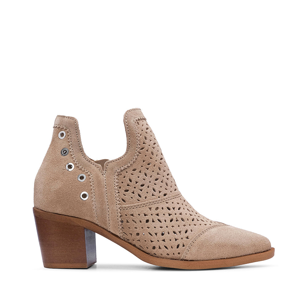 QUITO BOHO BOOTS