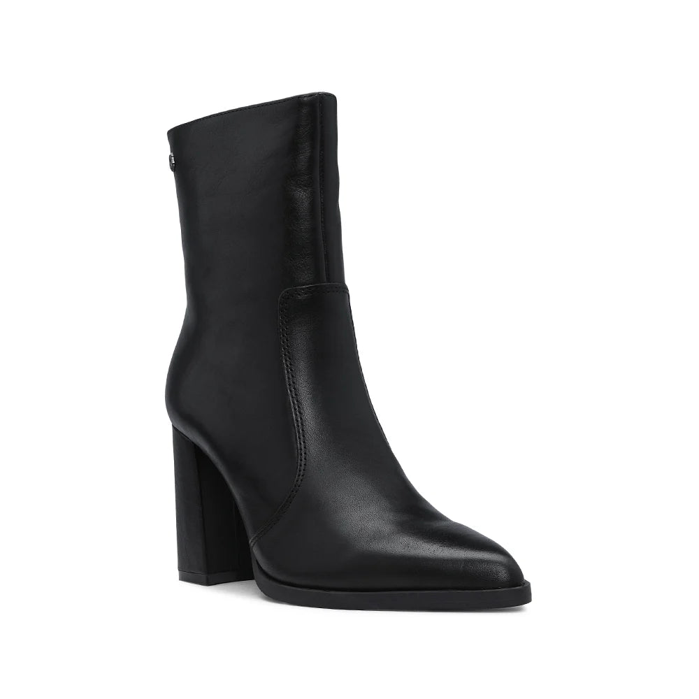 BOTAS FEMININAS CANO CURTO
