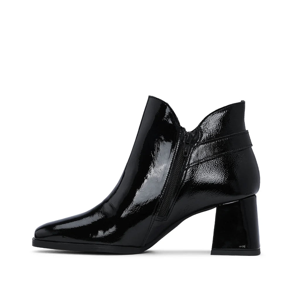 BOTAS FEMININAS CANO CURTO