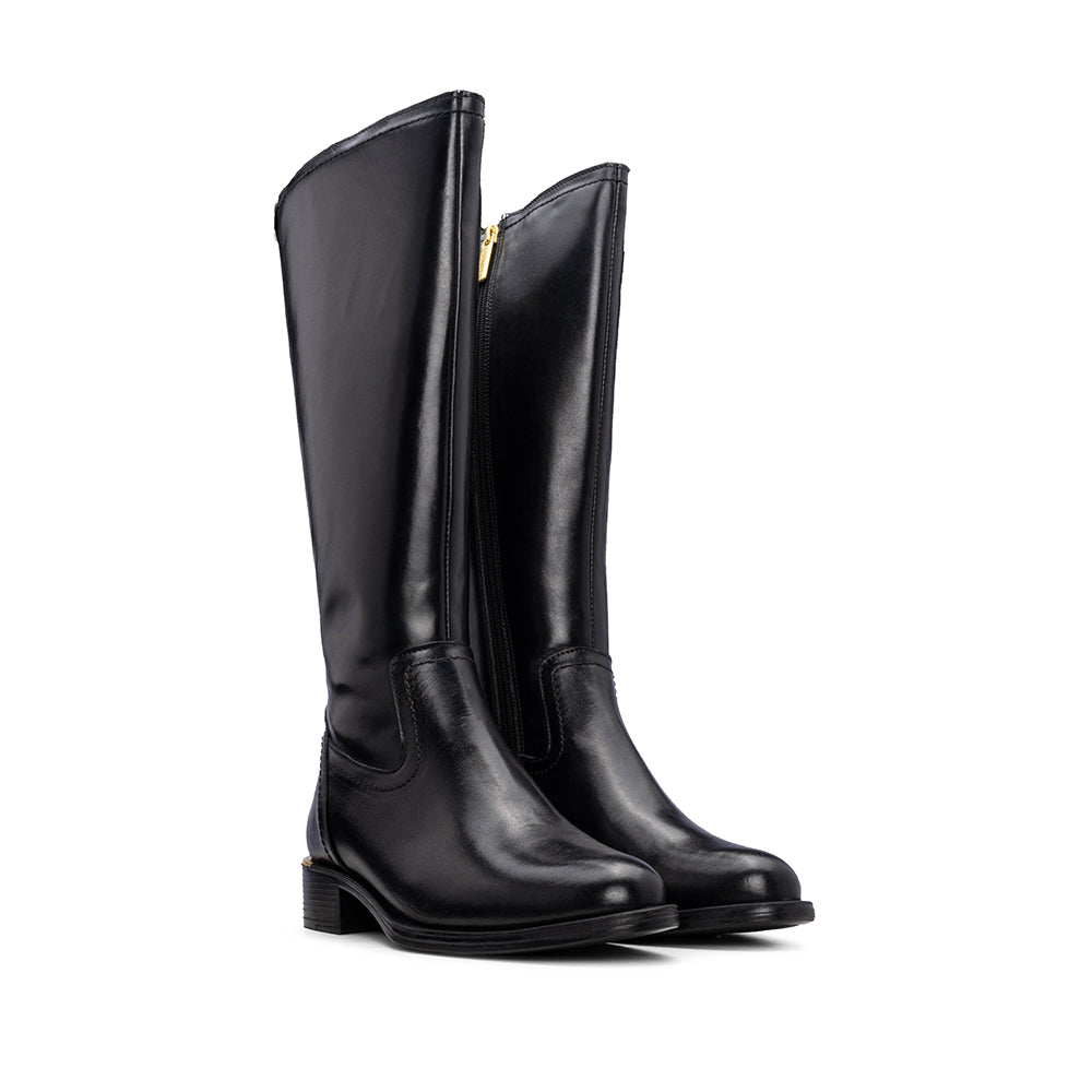 Bota de Cano Alto Mulher Carmela em Pele Preta