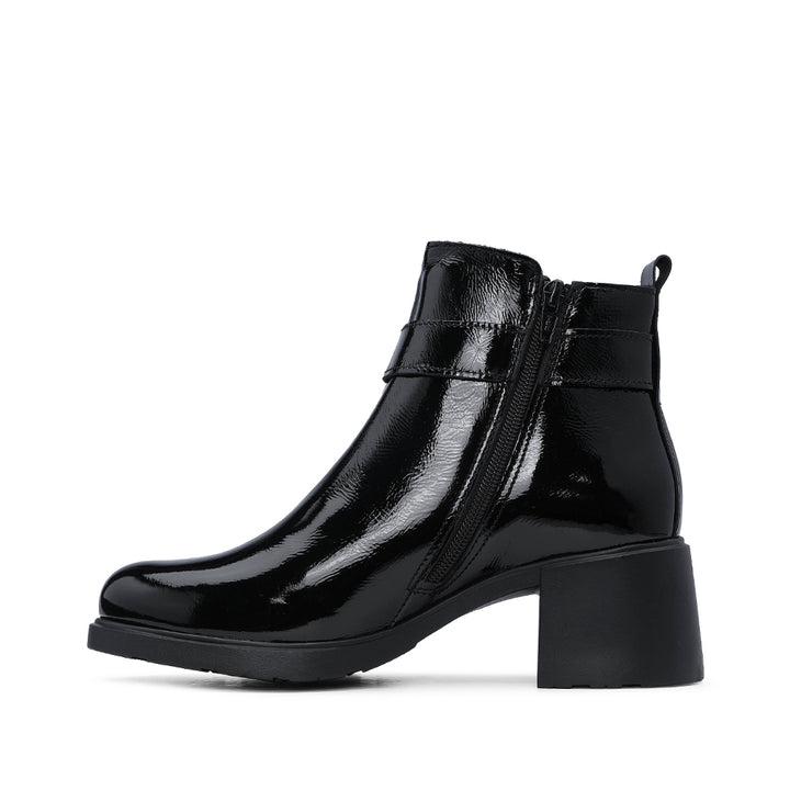 BOTAS FEMININAS CANO CURTO