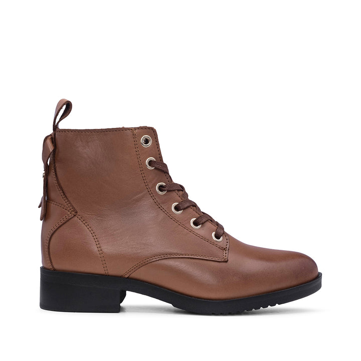 BOTAS FEMININAS CANO CURTO