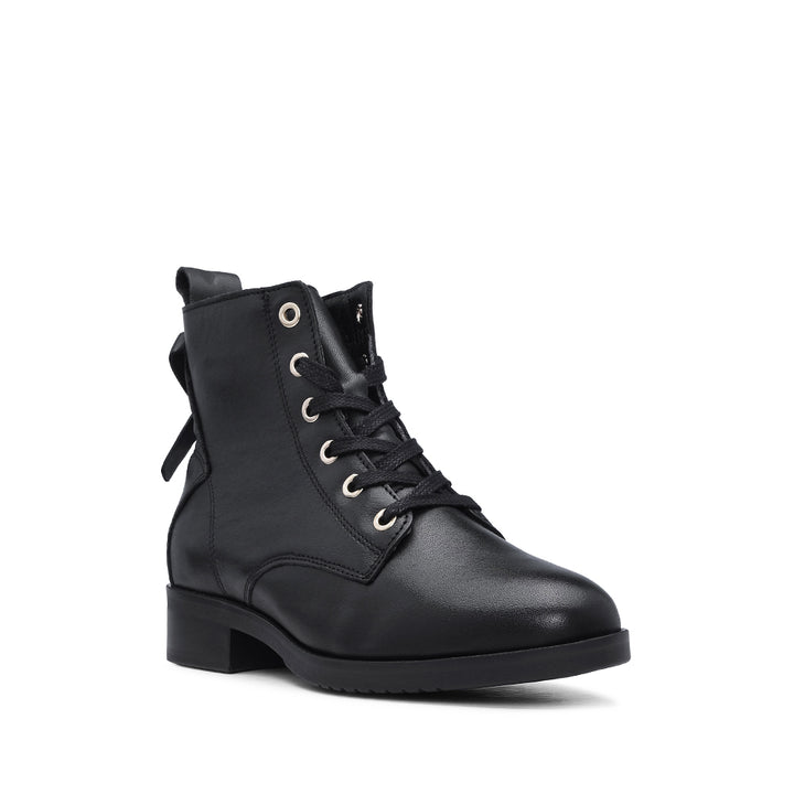 BOTAS FEMININAS CANO CURTO
