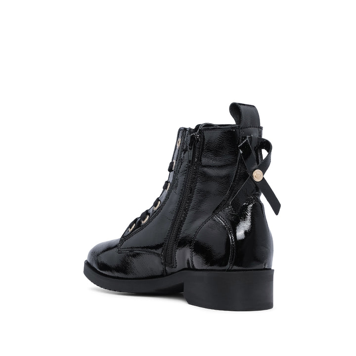 BOTAS FEMININAS CANO CURTO