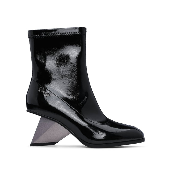 BOTAS FEMININAS CANO CURTO