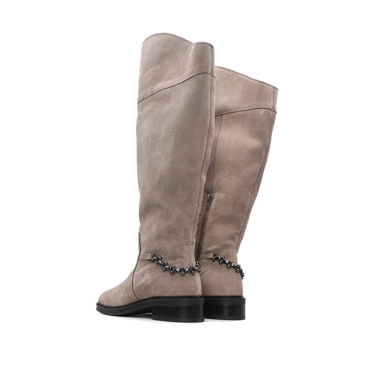 Bota de Cano Alto Mulher em Camurça com Corrente - Taupe