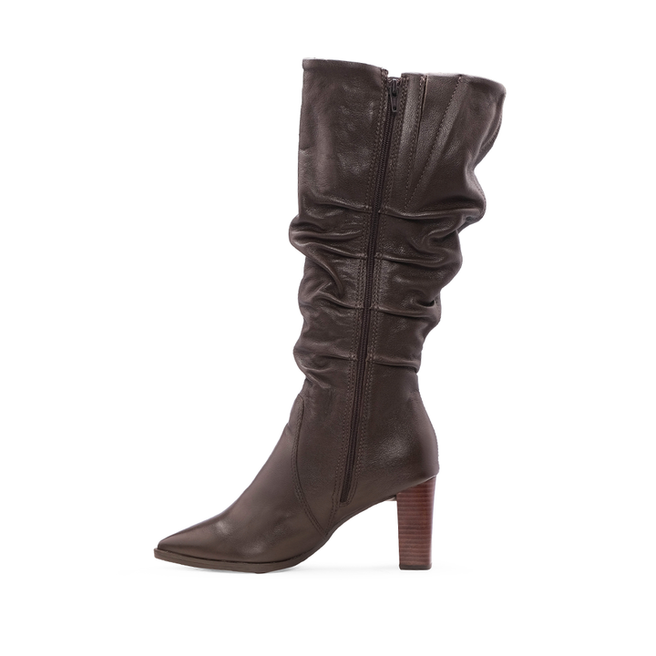 Bota de Cano Alto Mulher em Pele Macia - Castanho