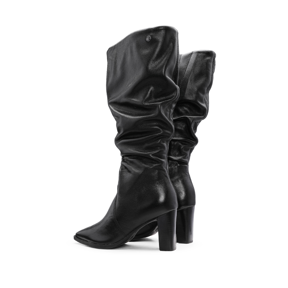 Bota de Cano Alto Mulher em Pele Macia - Preto