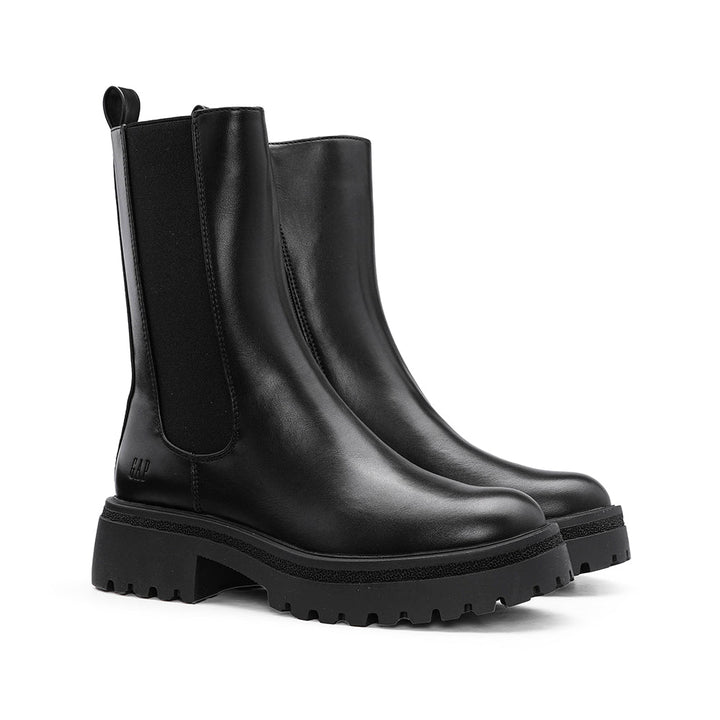 Bota Chelsea Mulher Gap com Sola de Piso Marcado - Preto