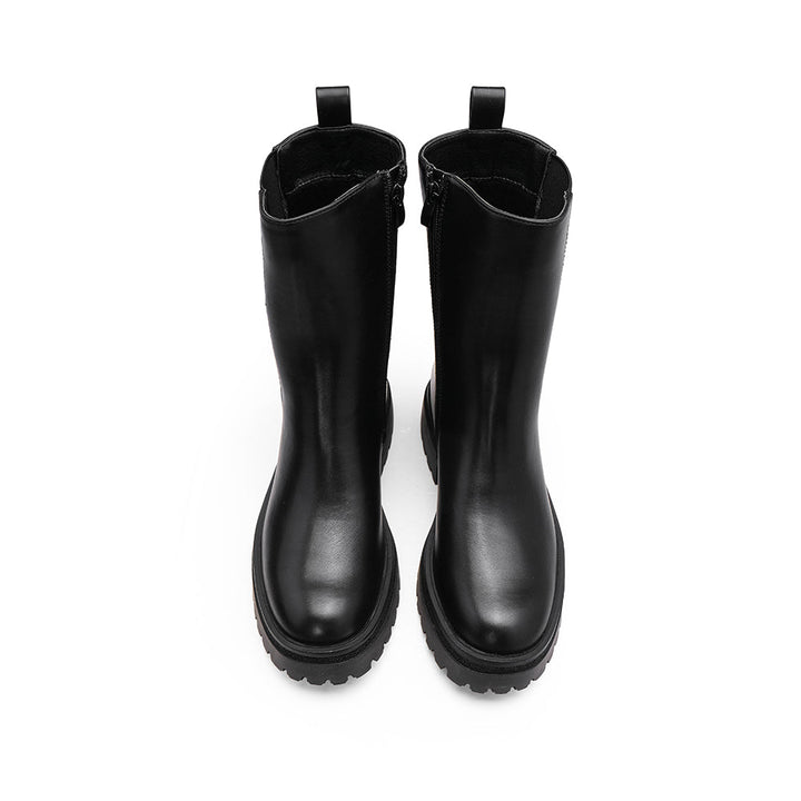 Bota Chelsea Mulher Gap com Sola de Piso Marcado - Preto