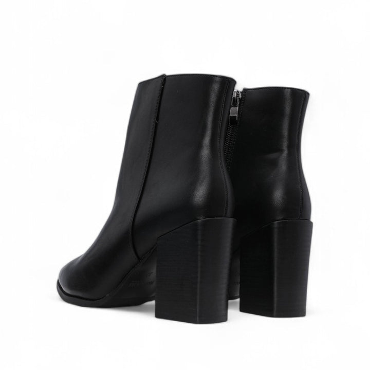 BOTAS MULHER SALTO ALTO