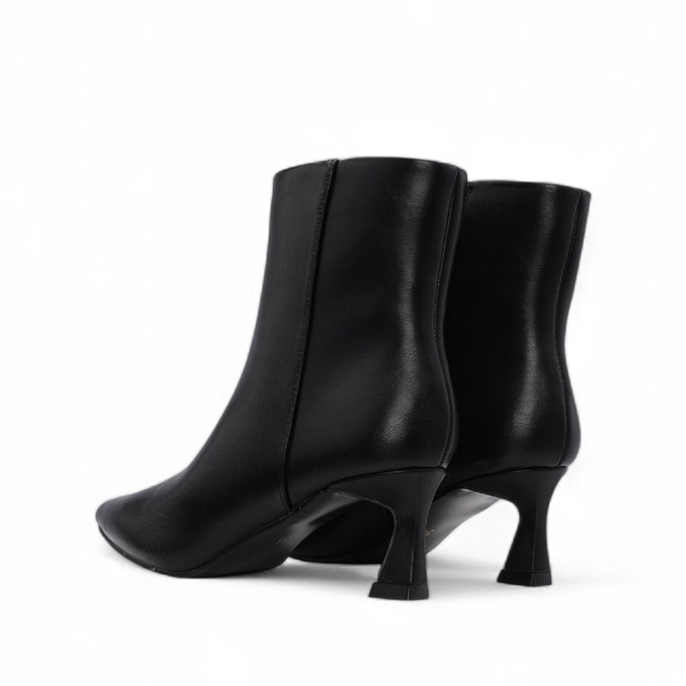 BOTAS FEMININAS CANO CURTO