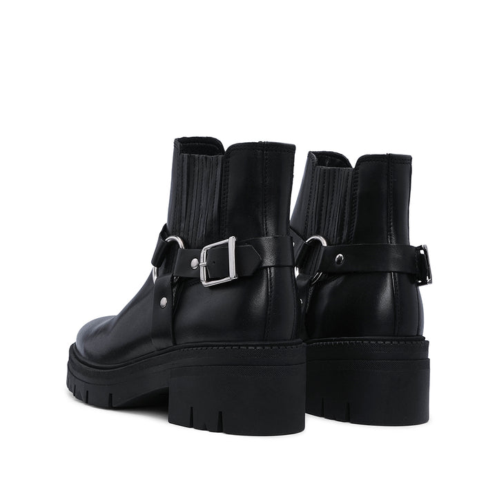 BOTAS FEMININAS CANO CURTO