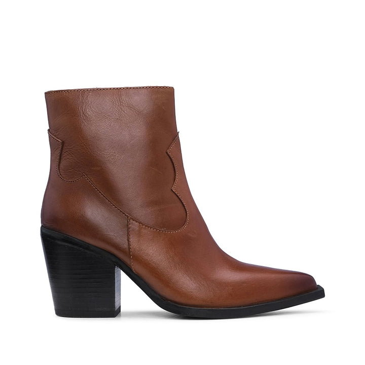 BOTAS FEMININAS CANO CURTO
