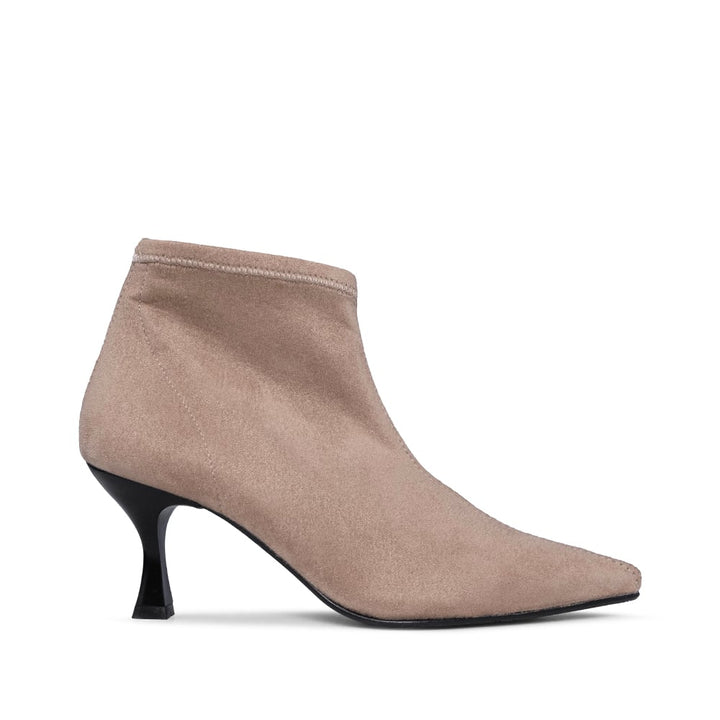 BOTAS FEMININAS CANO CURTO
