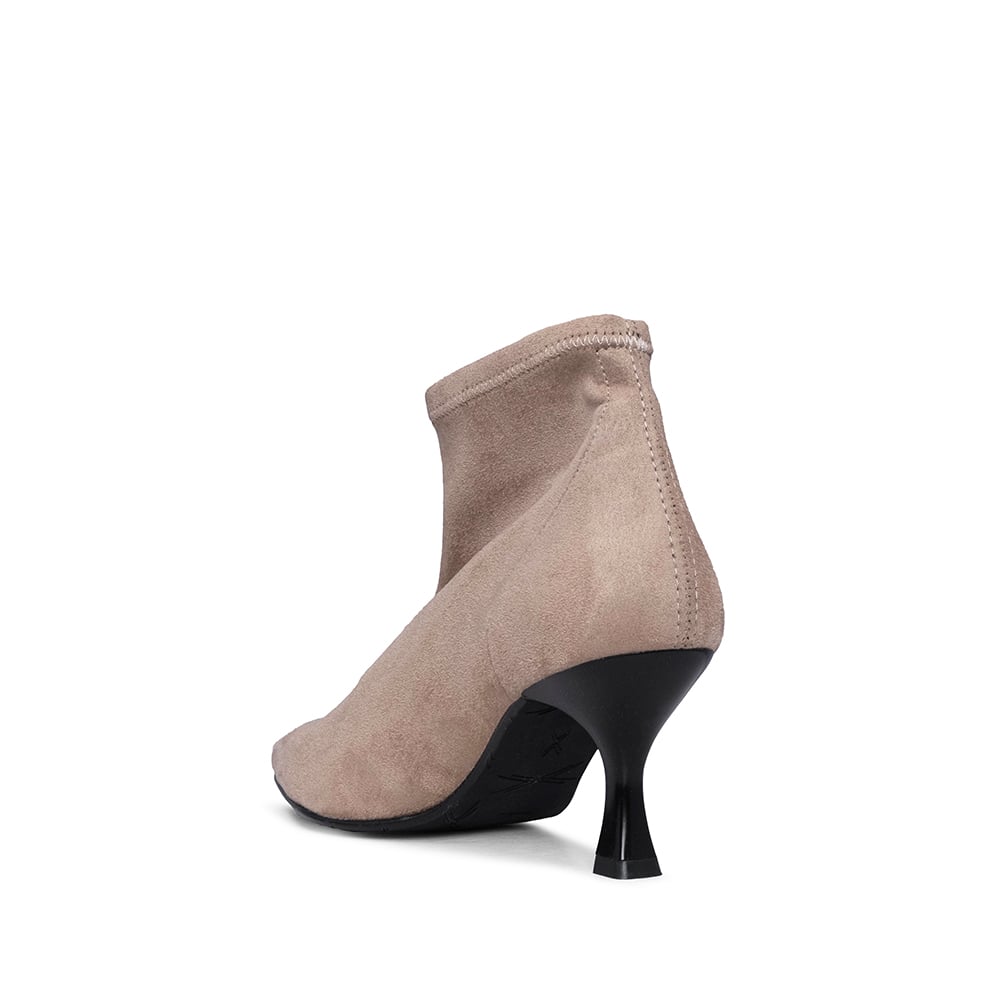BOTAS FEMININAS CANO CURTO