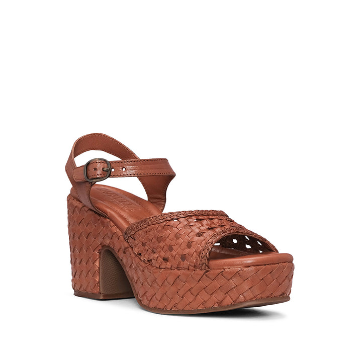 SANDÁLIAS FEMININAS PLATAFORMA