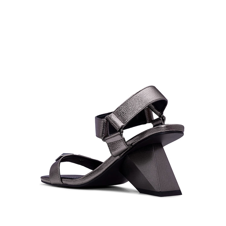 SANDÁLIAS FEMININAS SALTO ALTO