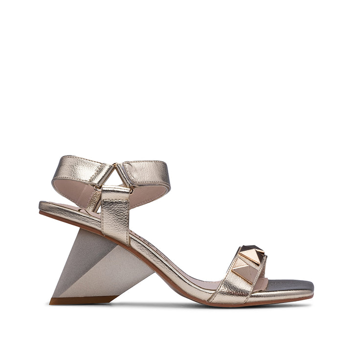 SANDÁLIAS FEMININAS SALTO ALTO