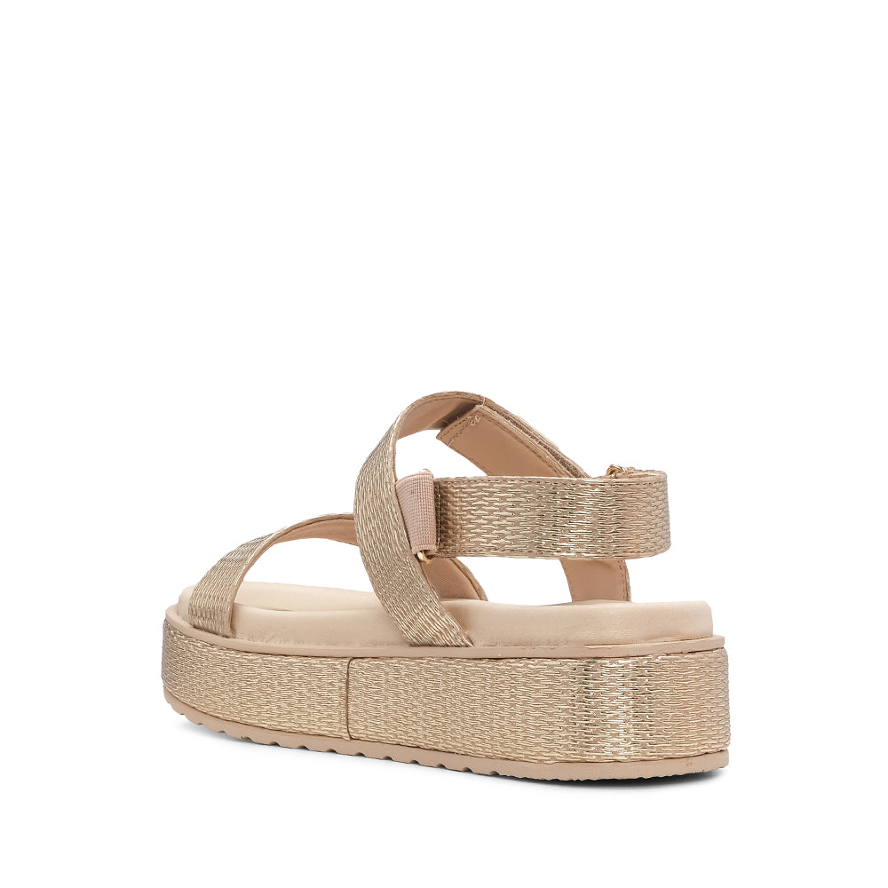 SANDÁLIAS FEMININAS PLATAFORMA