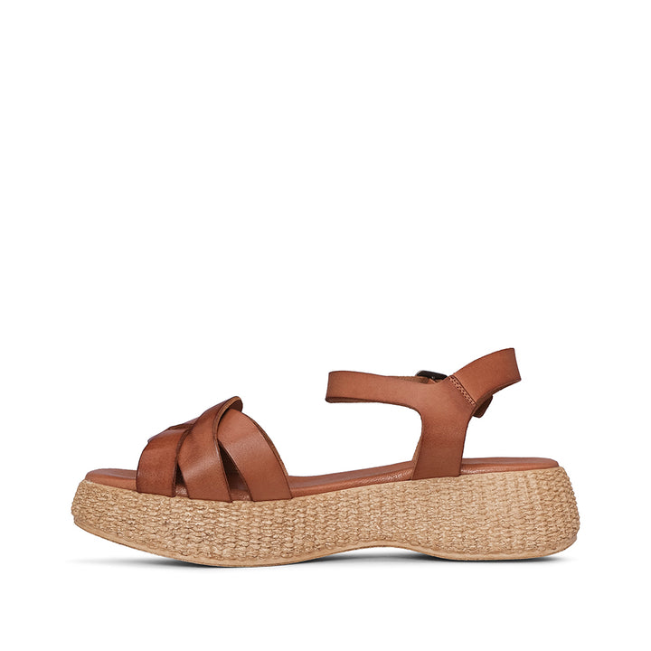 SANDÁLIAS FEMININAS PLATAFORMA