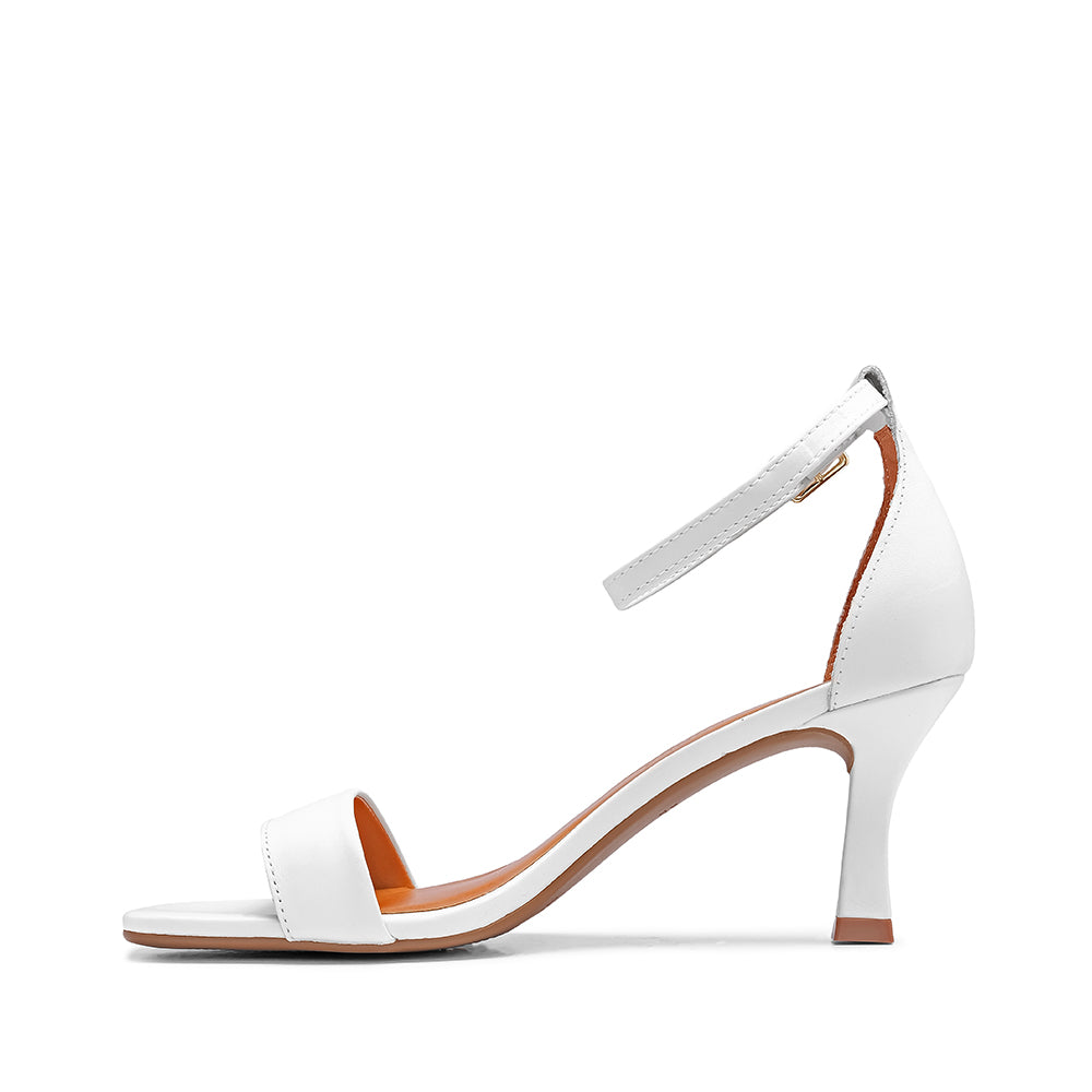 SANDÁLIAS FEMININAS SALTO MÉDIO