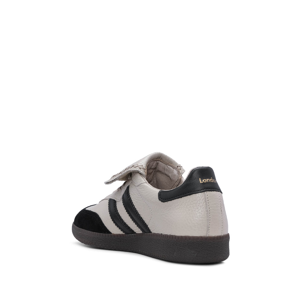 SAPATILHAS FEMININAS