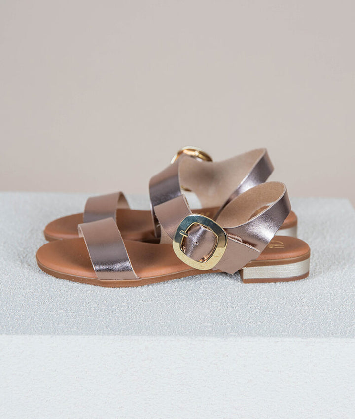 SANDÁLIAS FEMININAS SALTO RASO